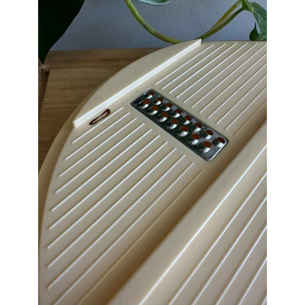 Vintage  Its a Doozy In the  Kitchen Super Salad Server